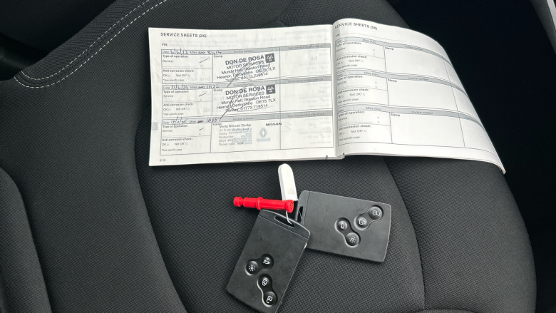 Renault Captur 0.9 TCE 90 Play 5dr Petrol Hatchback